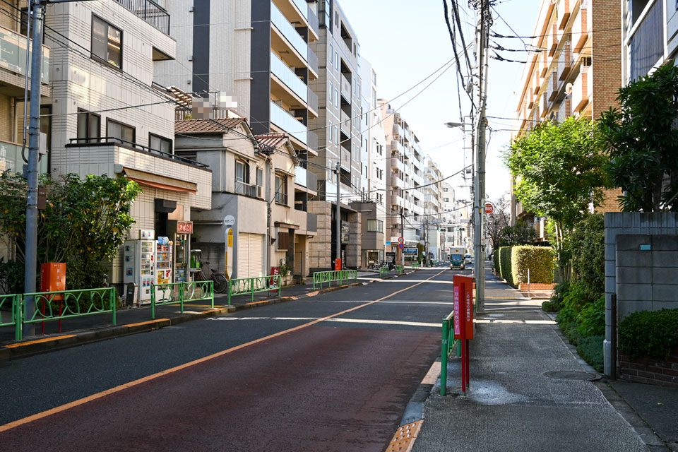 弥生町一丁目