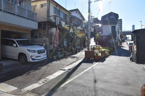 谷頭へ