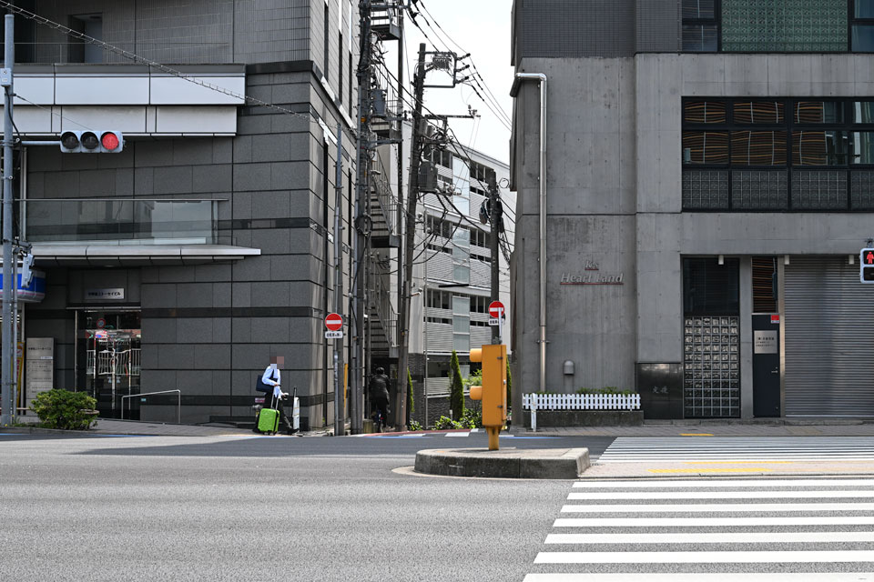 本一東通り