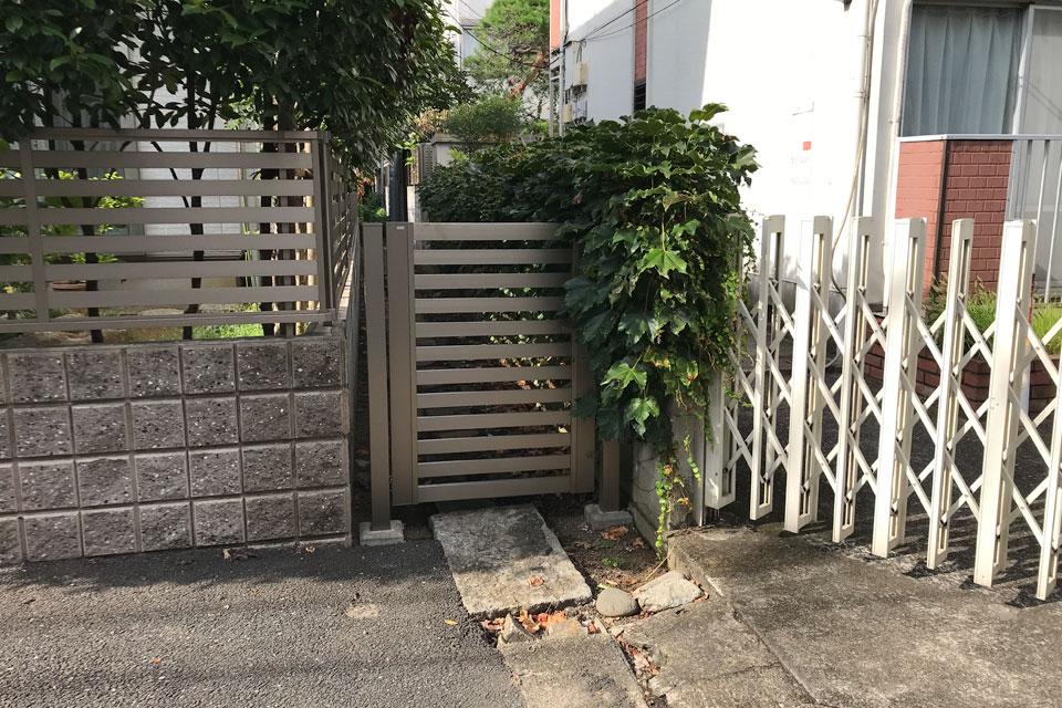 上流側