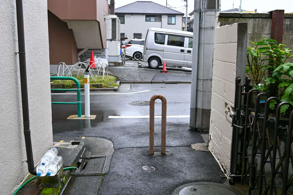 塀