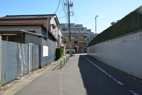 崖上駐車場
