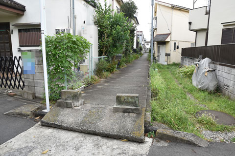 車止め