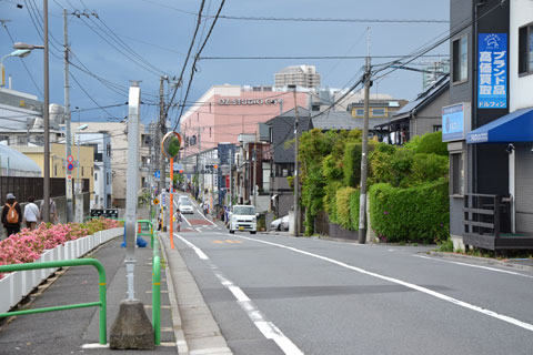 谷