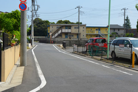 凹み