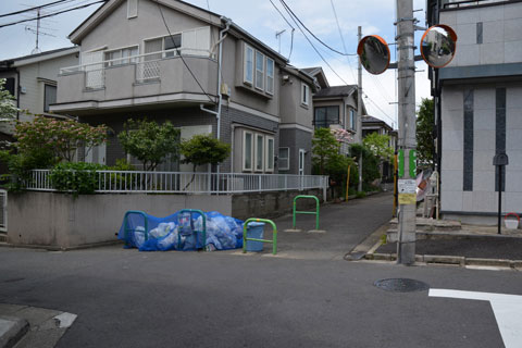 水路敷終端