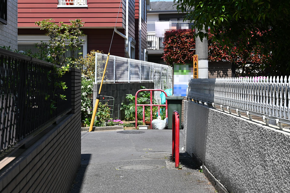 車止め