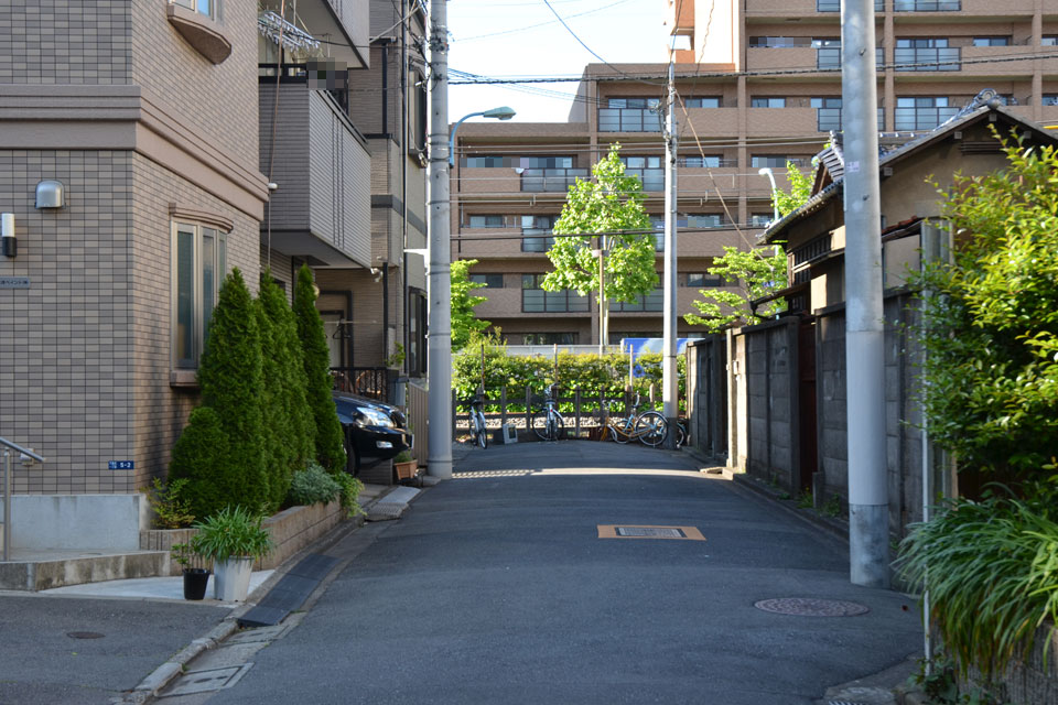馬4
