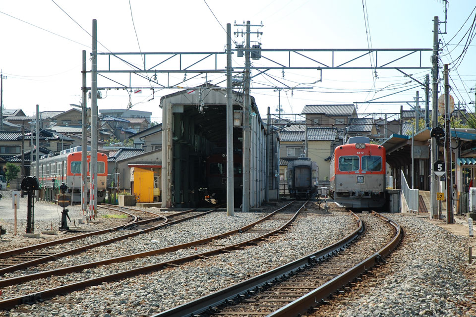 内灘駅
