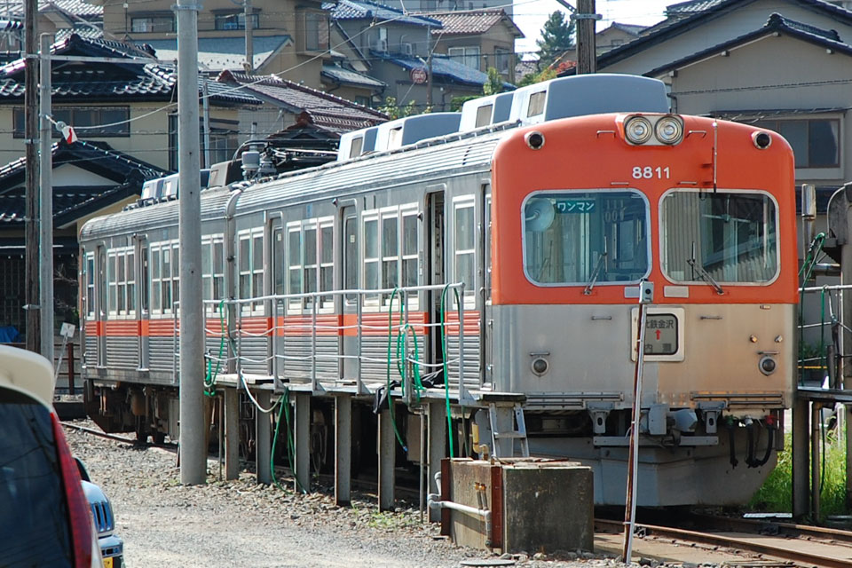 8801