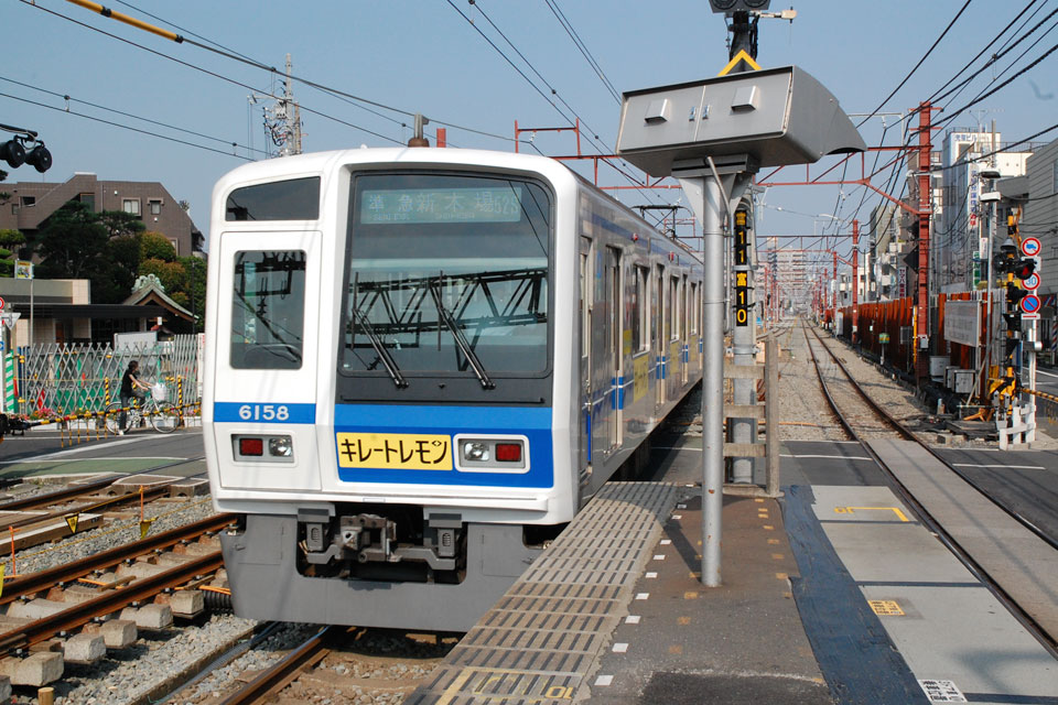 6158F