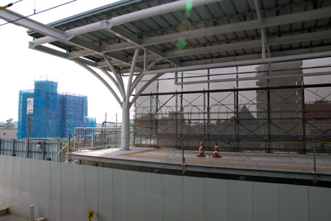 下り高架ホーム東側