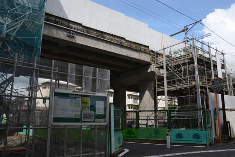 富10