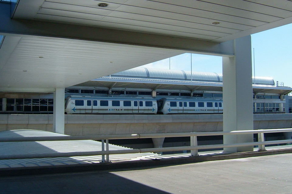 Air Train