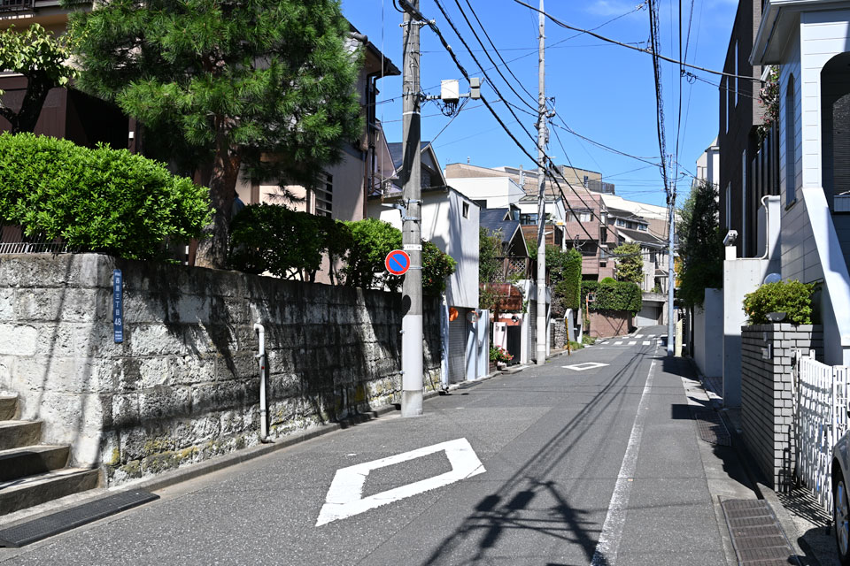 テニスコート跡