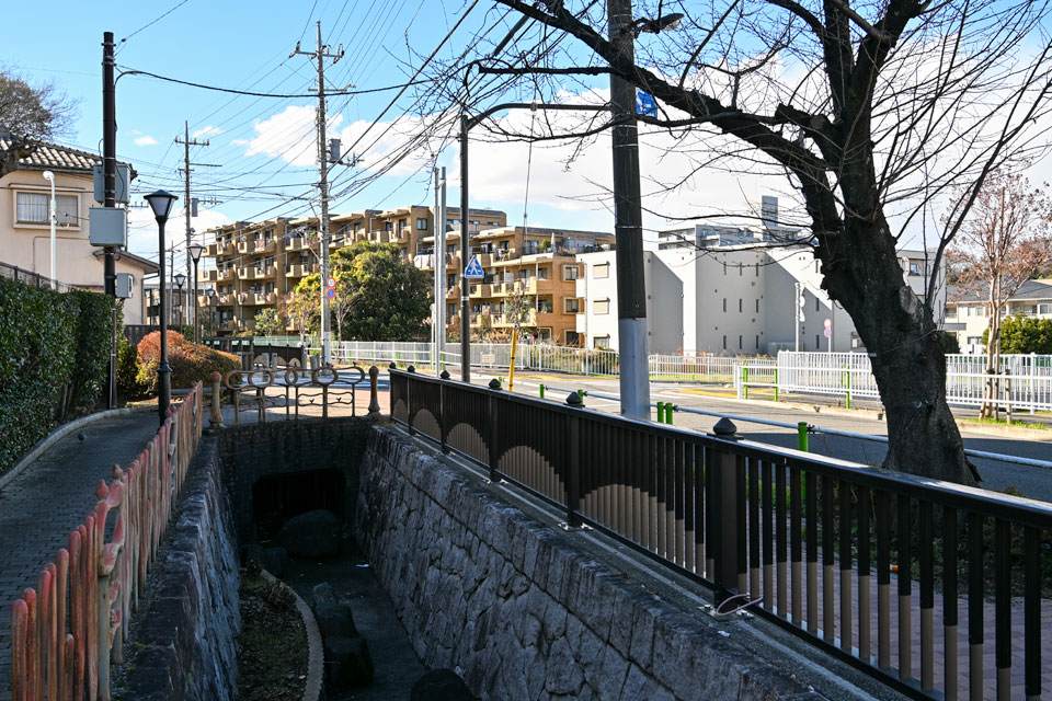 西山下橋