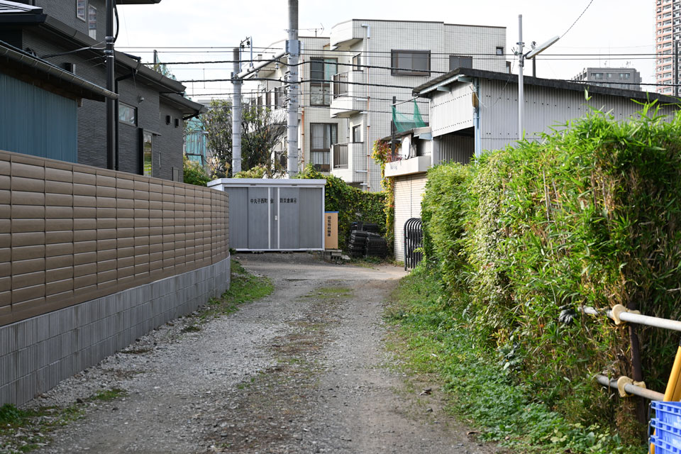 中丸子第四踏切？